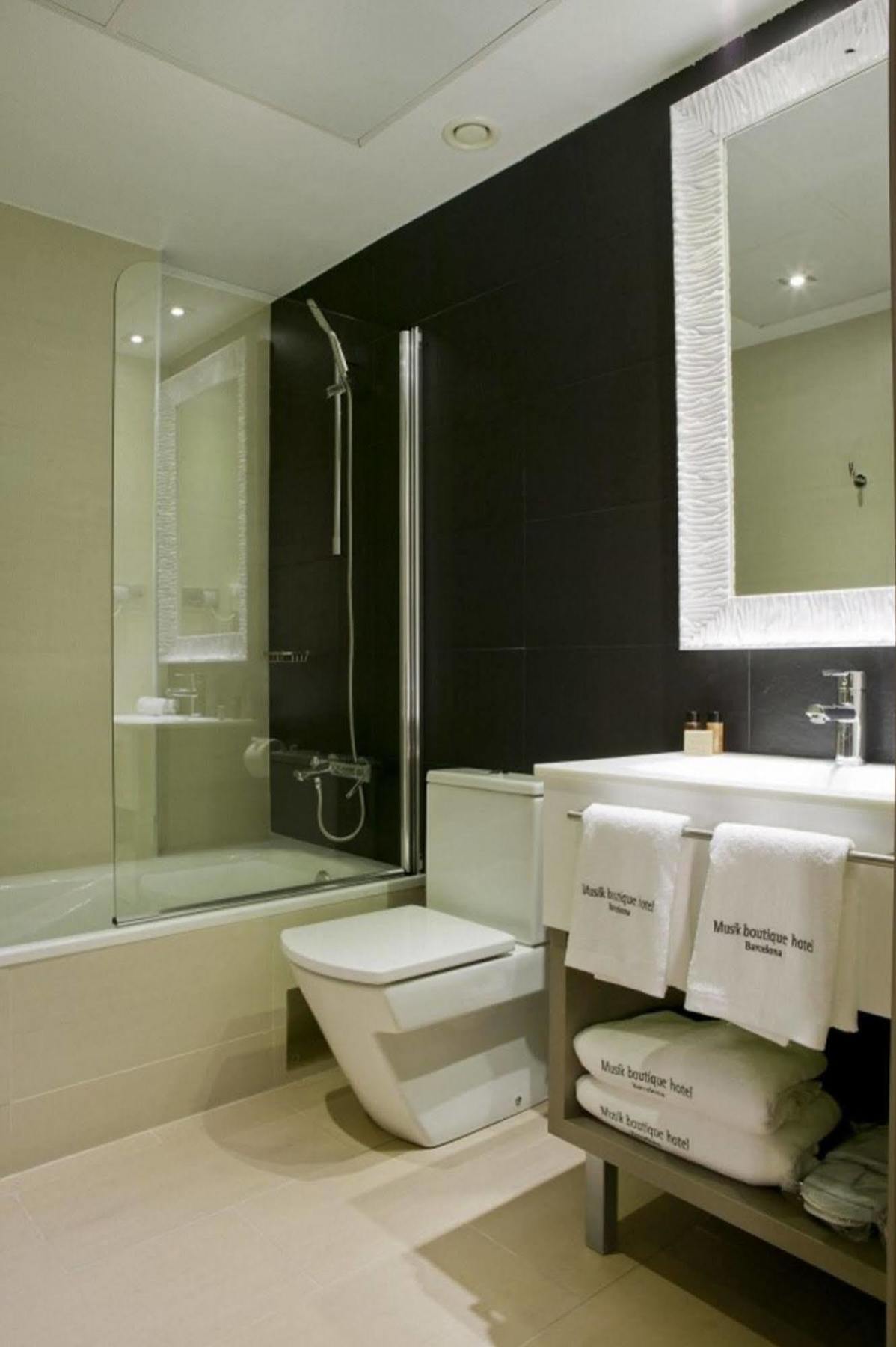 Musik Boutique Hotel Barcelona Luaran gambar